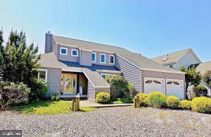 726 Fairview Lane - Photo 1