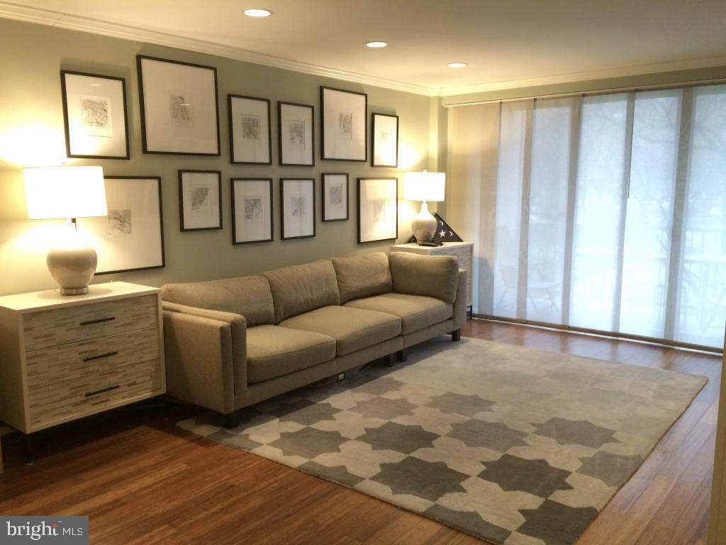 4977 Battery Lane - Photo 1