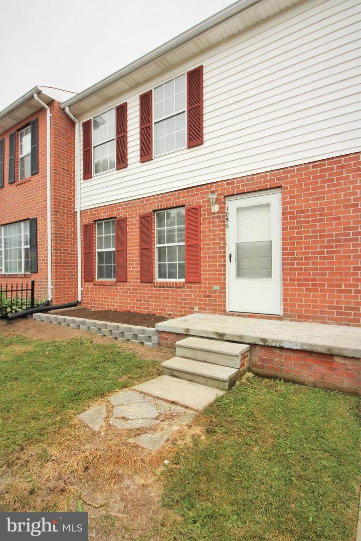 1056 Jackson Street - Photo 1
