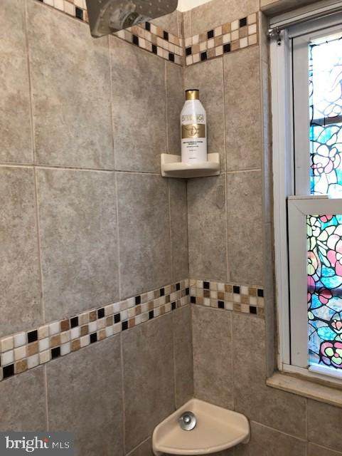 2615 Troy Street - Photo 1