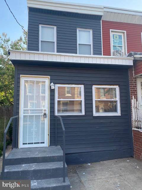 323 Somerset Street - Photo 1