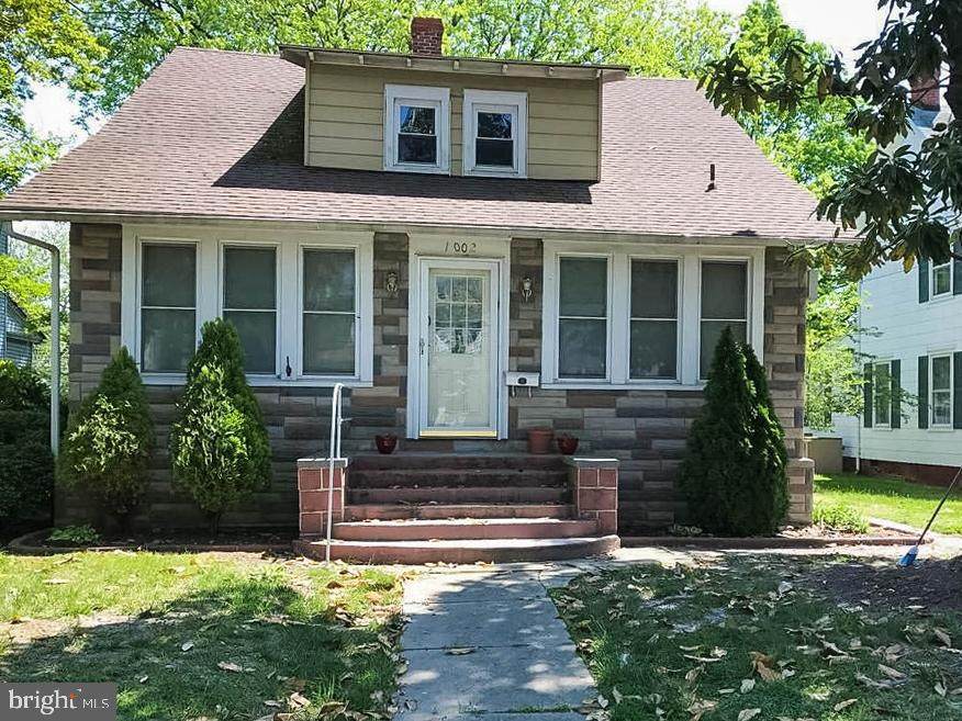1002 Race Street - Photo 1