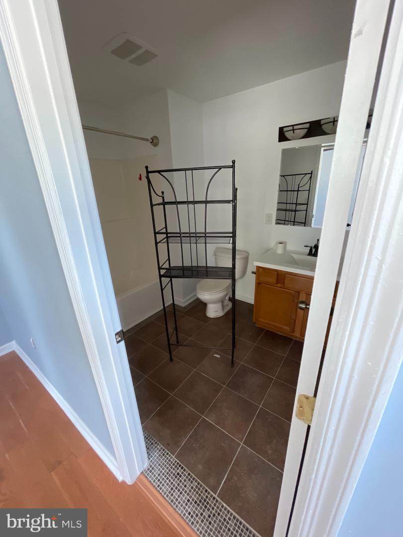 925 E25TH STREET - Photo 1