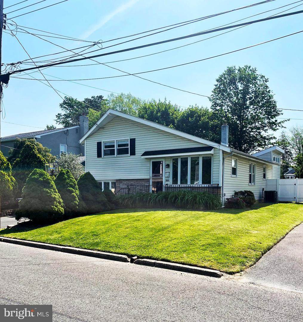 717 Hamel Avenue - Photo 1