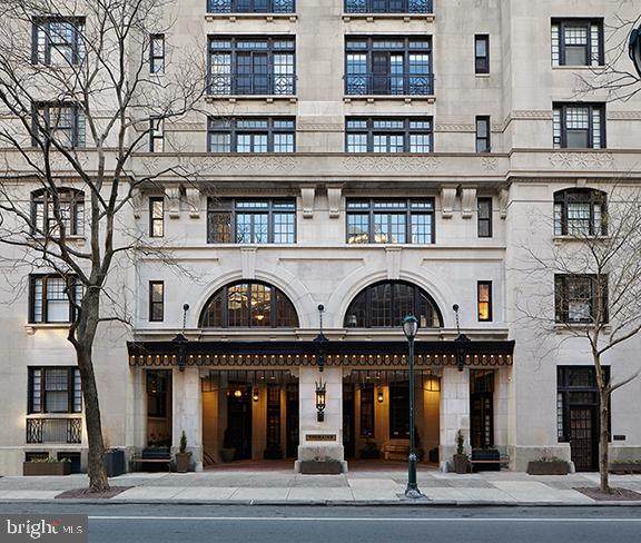 1520 Spruce Street Street - Photo 1
