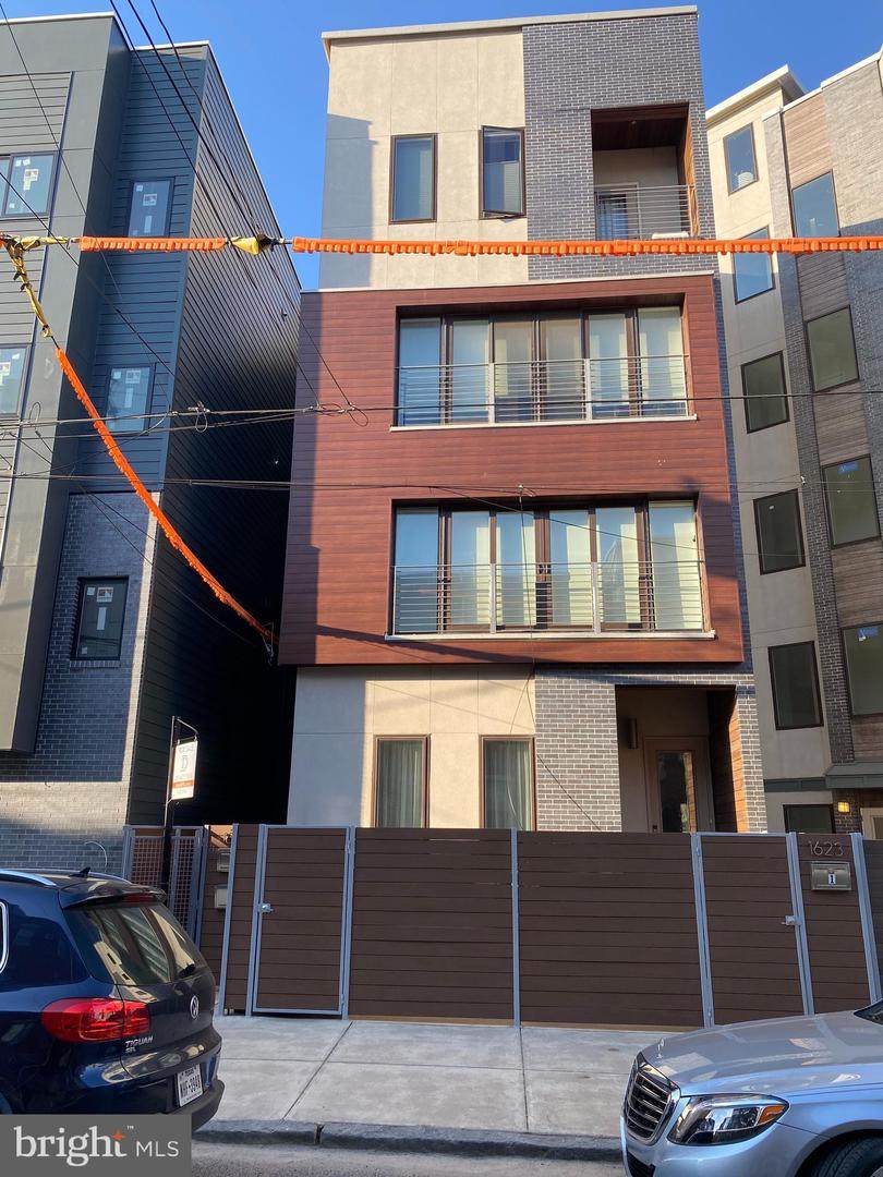 1623 Ridge Avenue - Photo 1