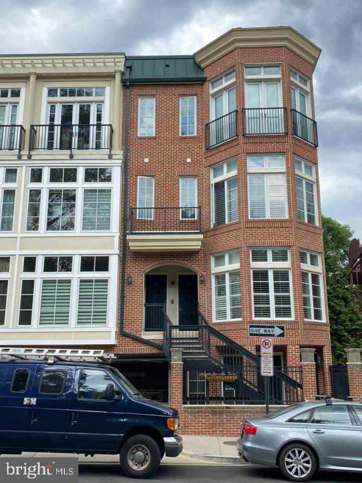 2200 17TH Street - Photo 1