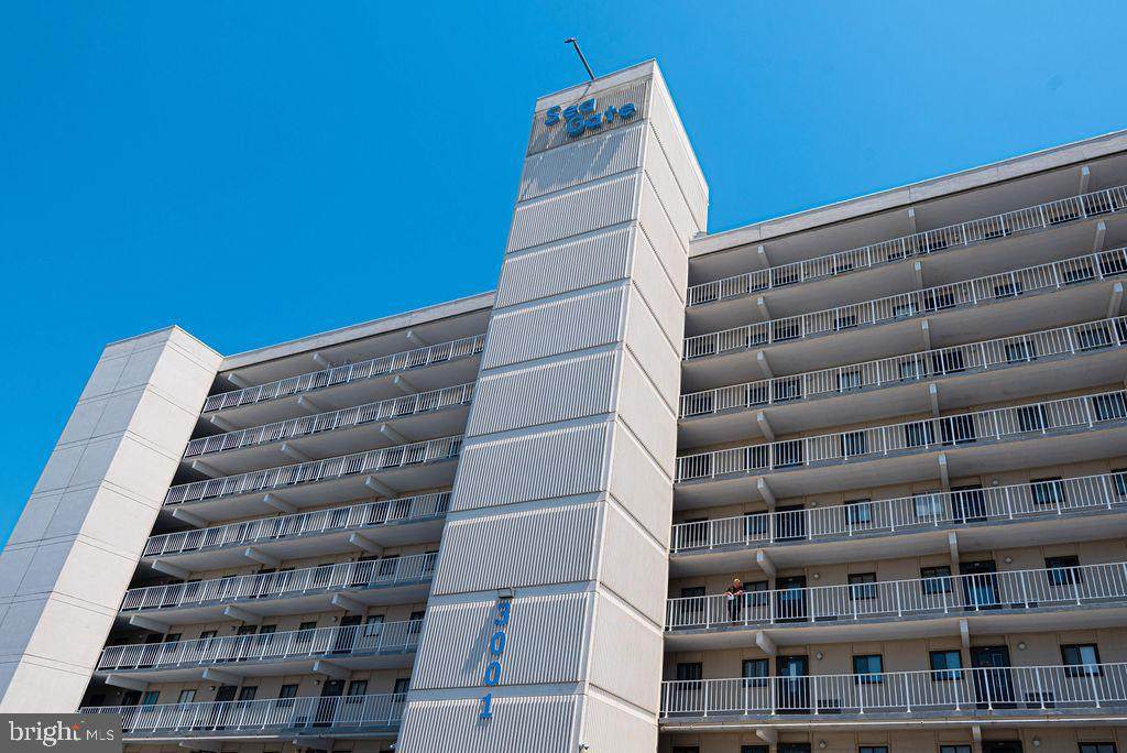3001 Atlantic Avenue - Photo 1