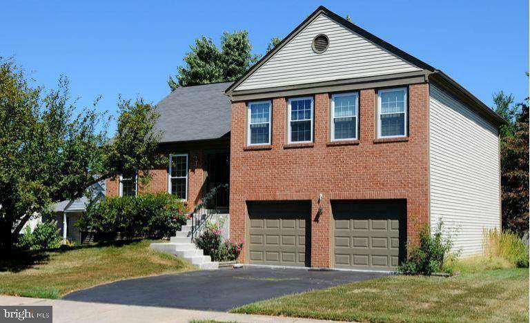 18 Dudley Court - Photo 1