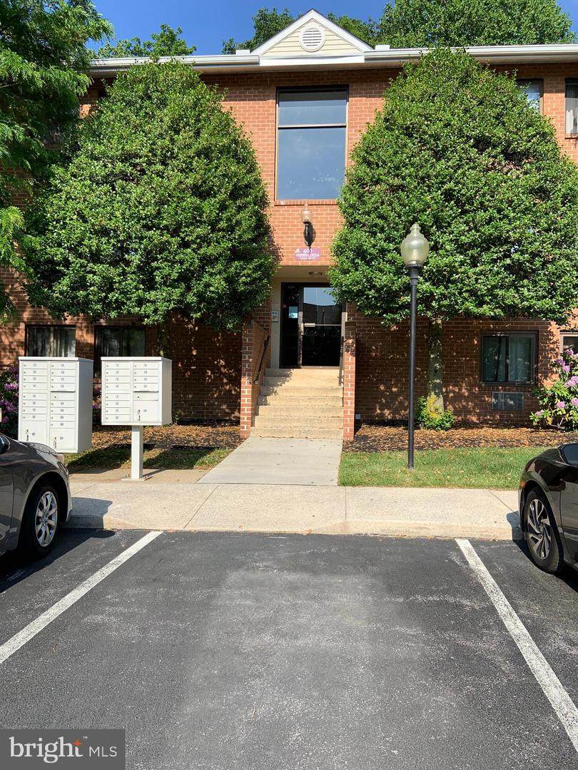 400 Campbell Circle - Photo 1