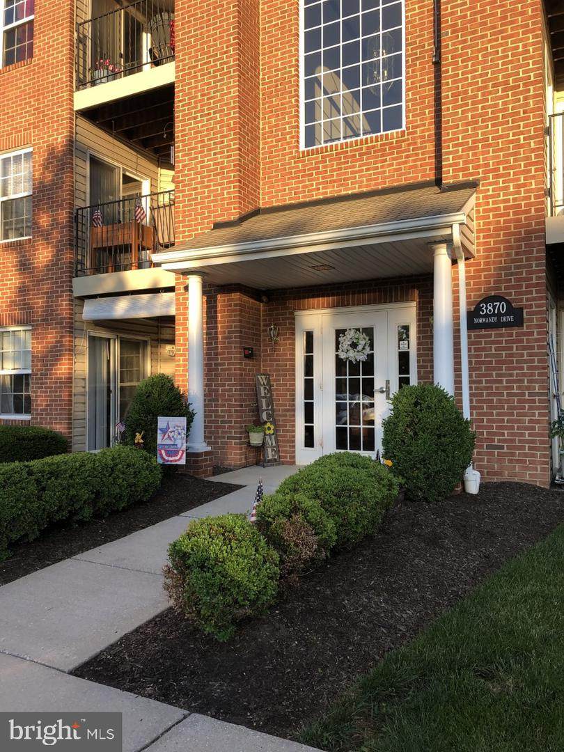 3870 Normandy Drive - Photo 1