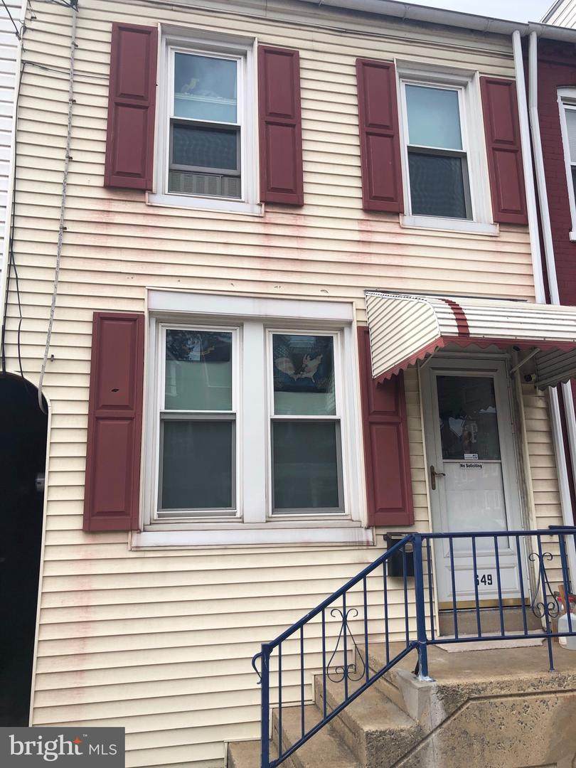 649 Walnut Street - Photo 1