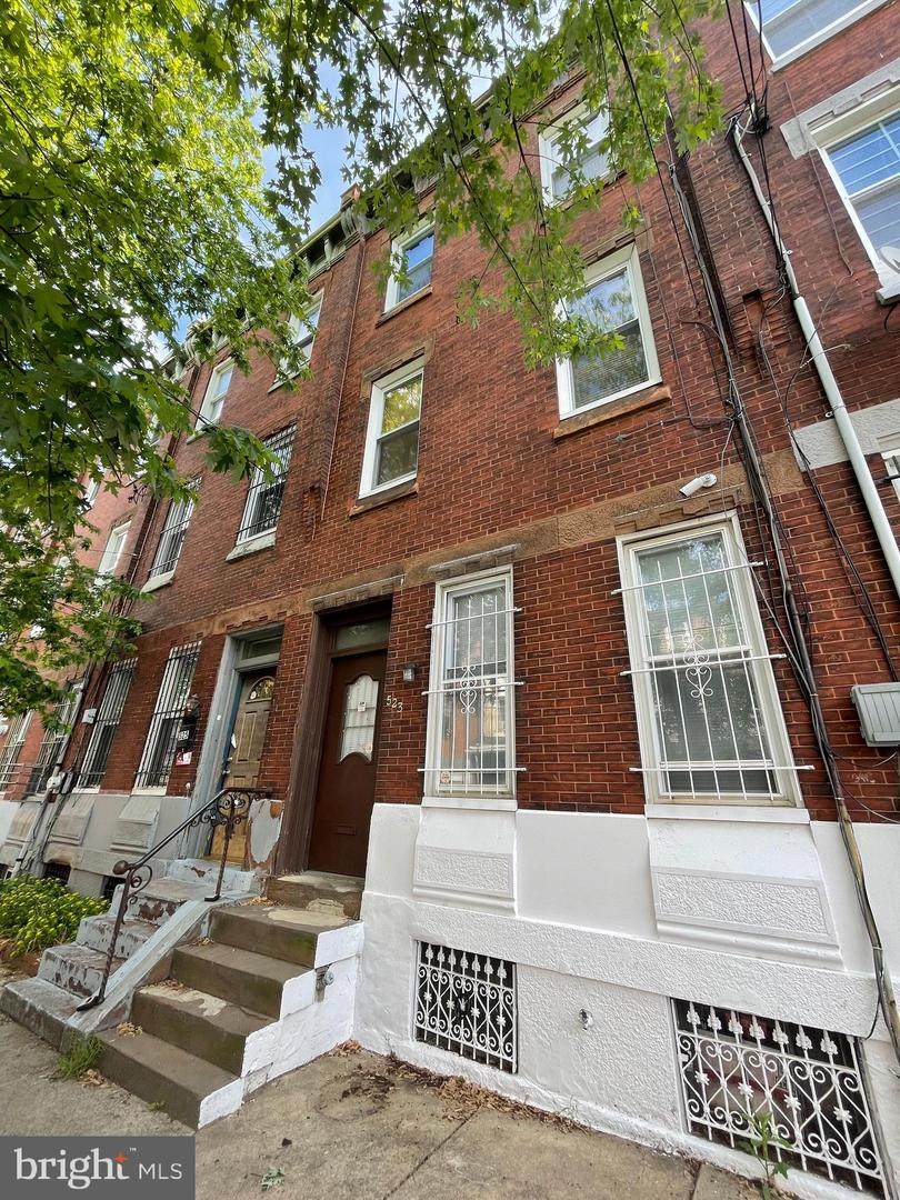 523 35TH Street - Photo 1