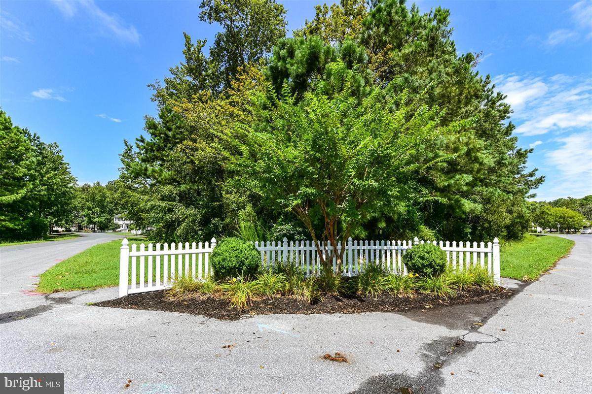1 Yacht Club Drive - Photo 1