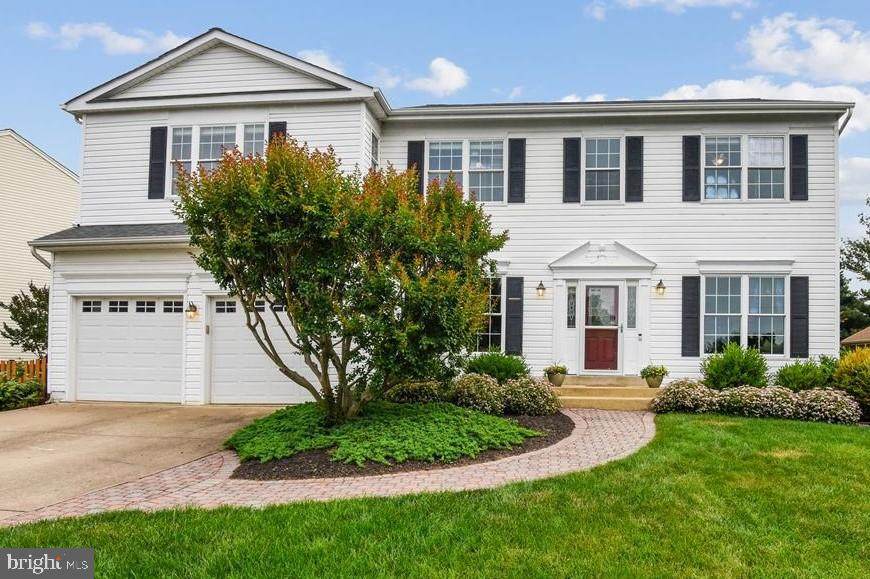 43876 Glenhazel Drive - Photo 1