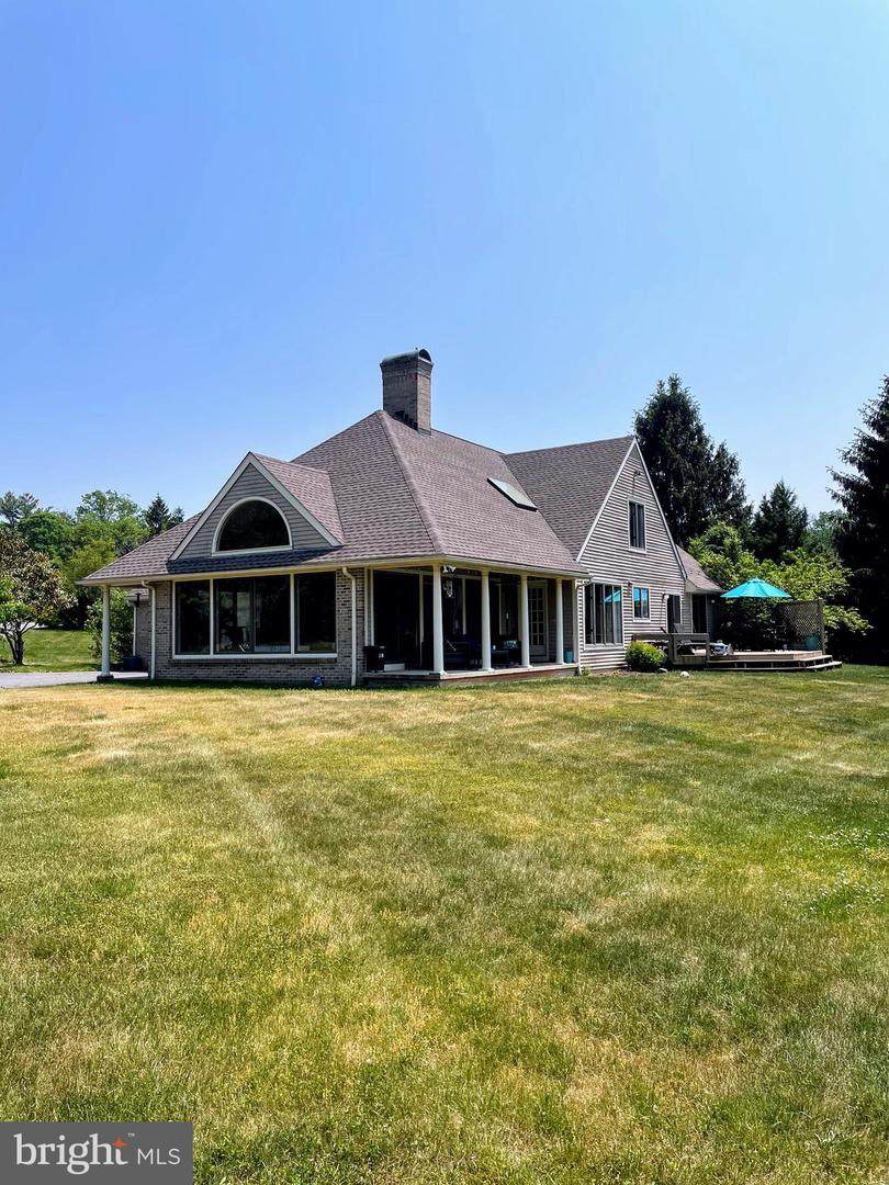 9 Kimberly Court - Photo 1