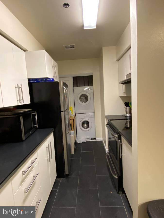 225 Arch Street - Photo 1