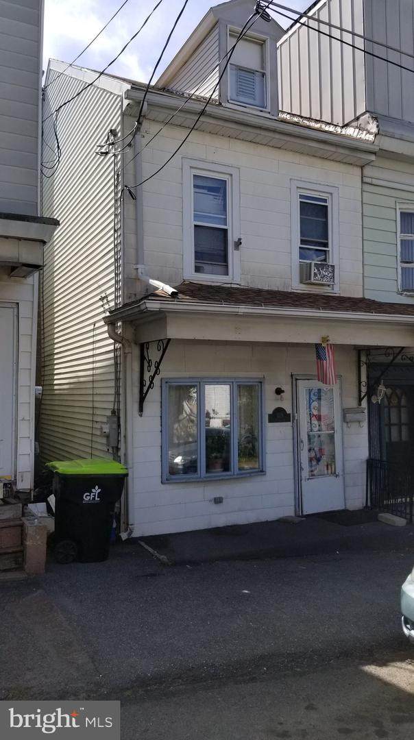 109 N 2Nd Street - Photo 1