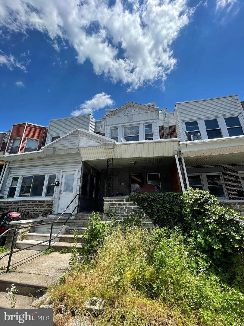 4821 10TH Street - Photo 1