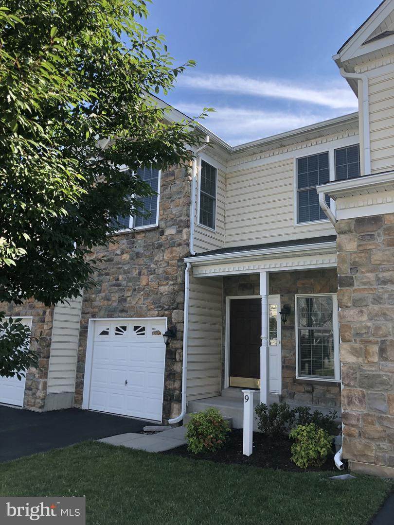 9 Barley Glenn Court - Photo 1
