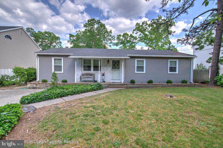 569 Lighthouse Drive - Photo 1