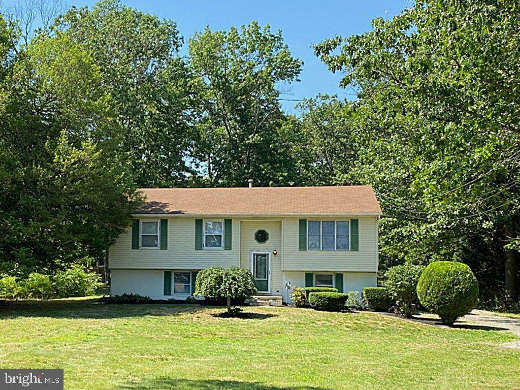 888 Landis Avenue - Photo 1