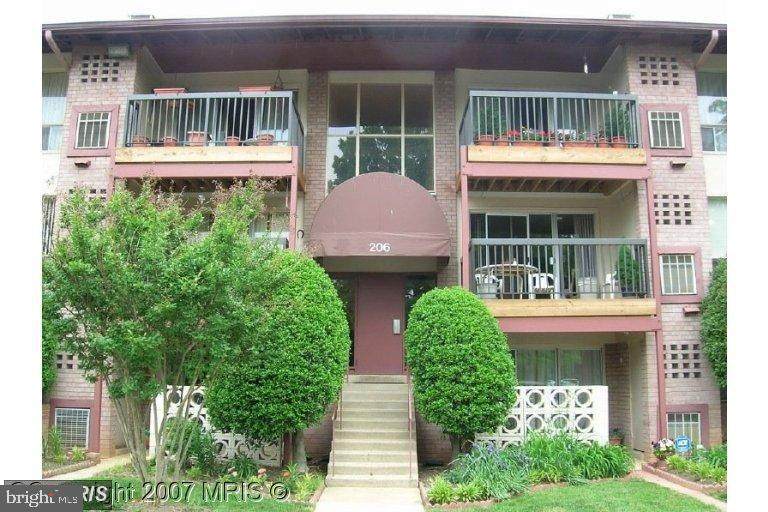 206 Park Terrace Court - Photo 1