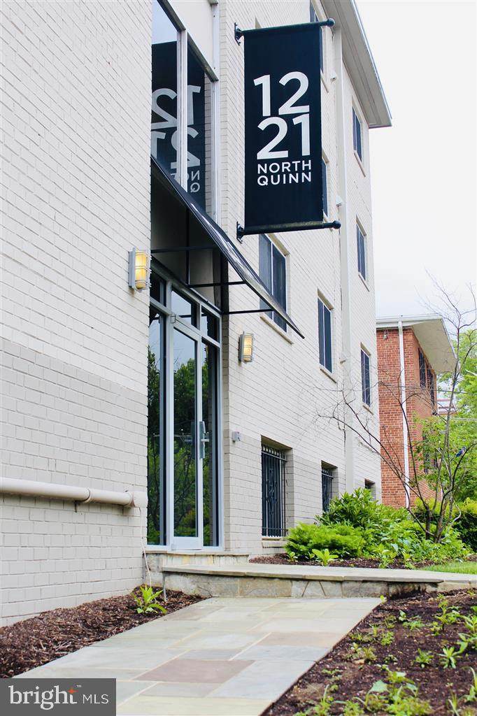 1221 Quinn Street - Photo 1