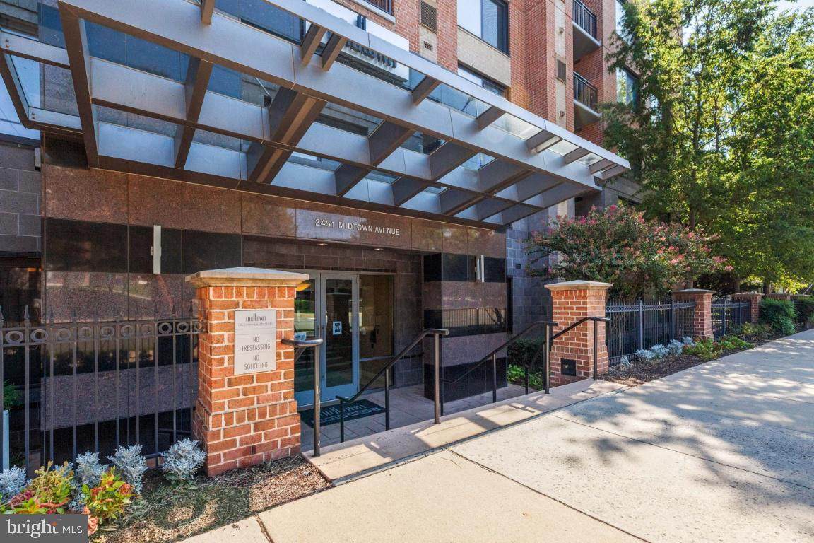 2451 Midtown Avenue - Photo 1