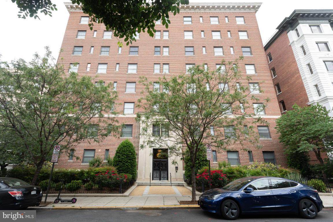 2127 California Street - Photo 1