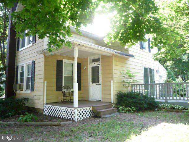 721 Chestnut Hill Road - Photo 1