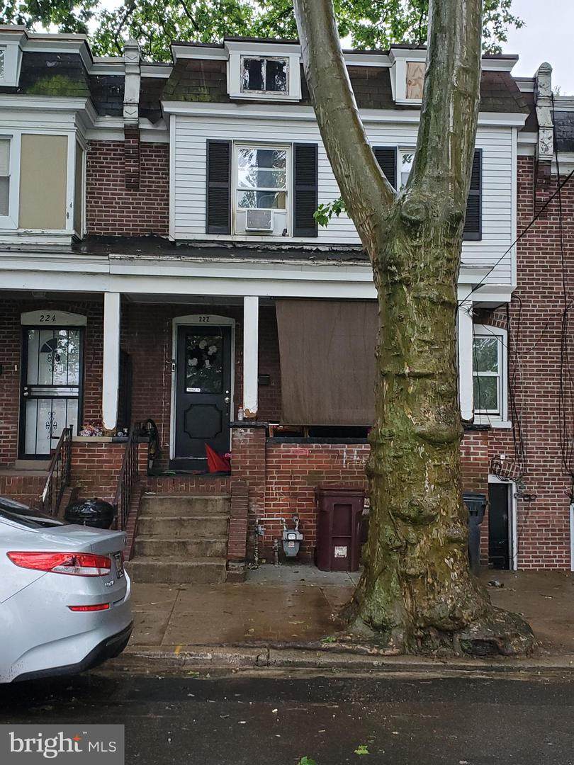 222 Clayton Street - Photo 1