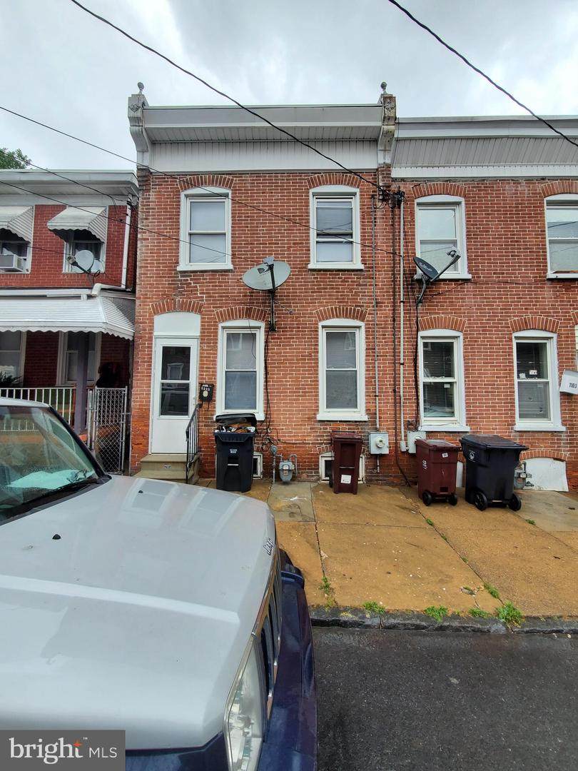 1105 Columbia Avenue - Photo 1