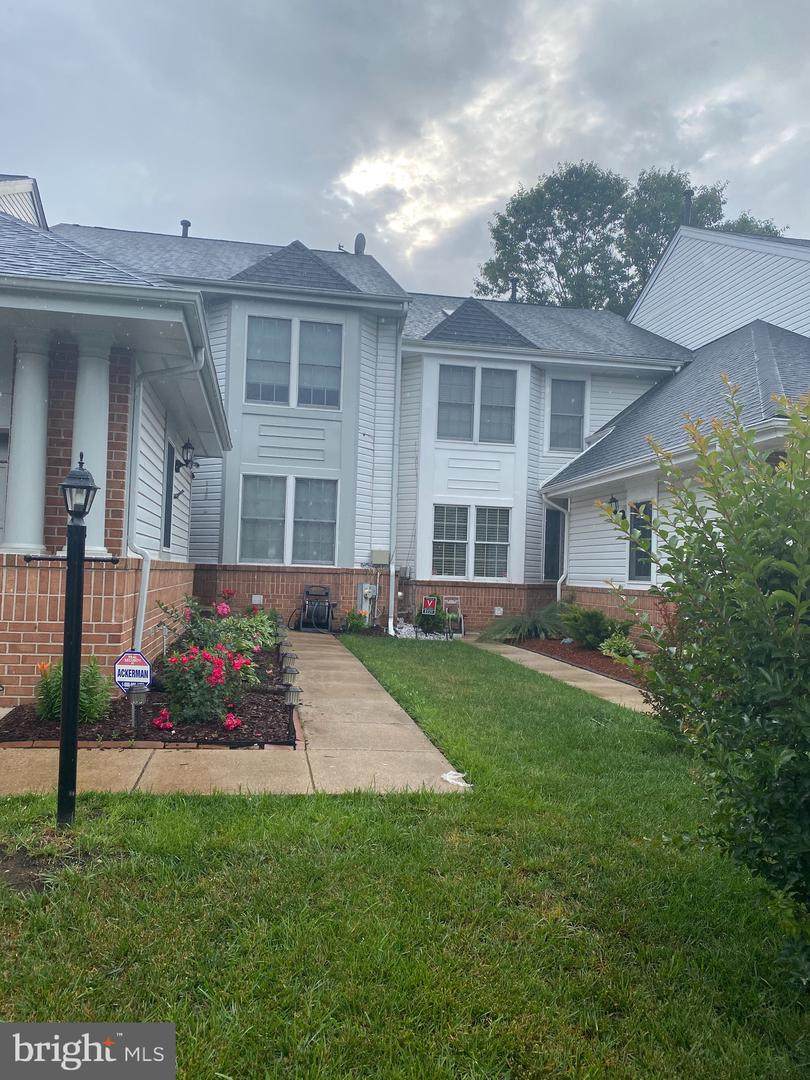 6222 Gothic Lane - Photo 1