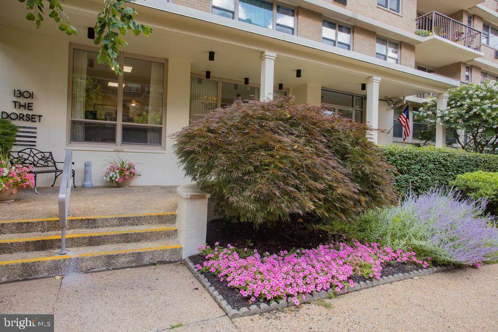 1301 Harrison Street - Photo 1