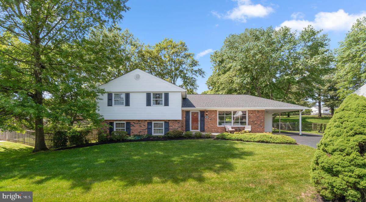 3604 Dellabrooke Street - Photo 1