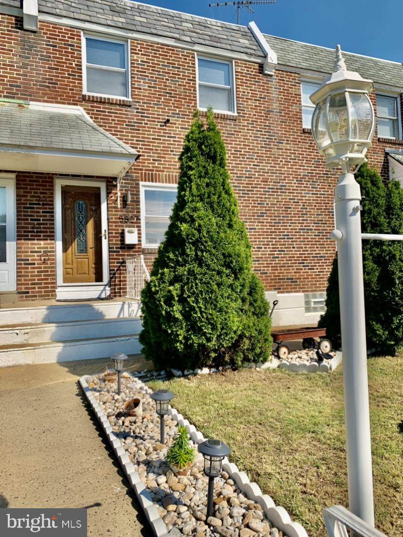 5827 Oakland Street - Photo 1