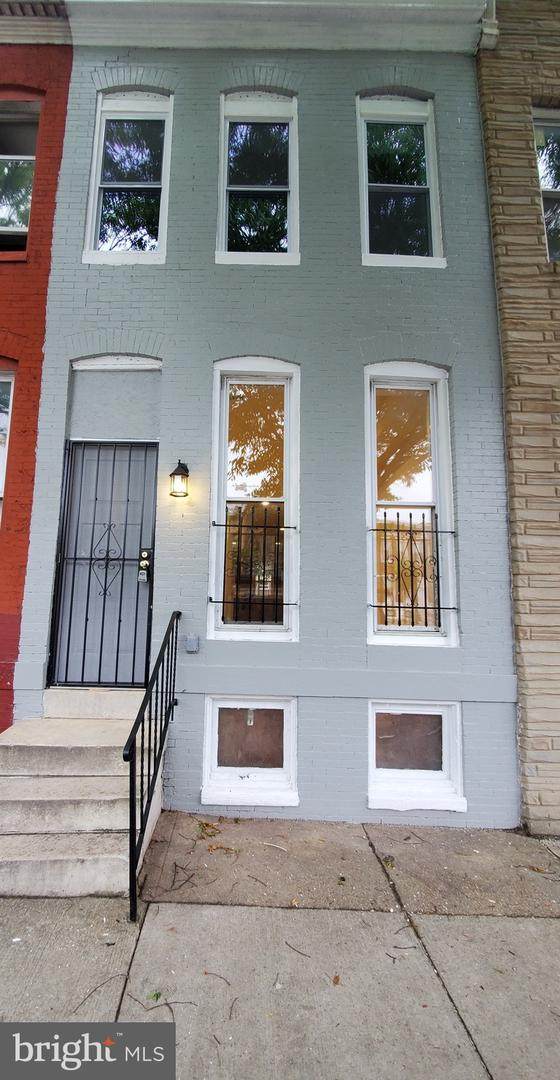 1611 Fulton Avenue - Photo 1