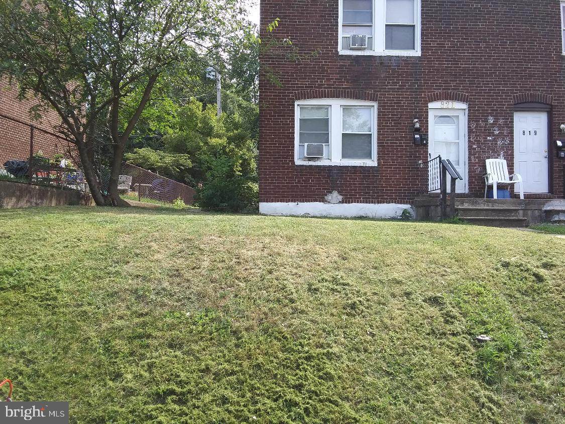821 Jeffrey Street - Photo 1