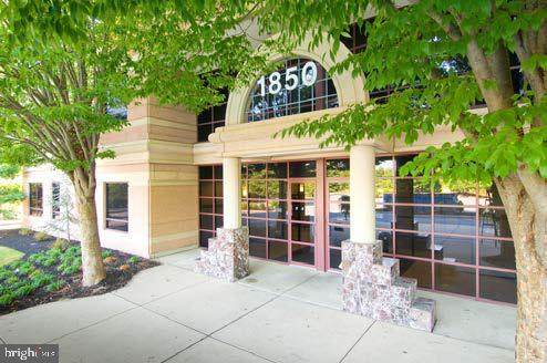 1850 WILLIAM PENN WAY, SUITE 208 - Photo 1