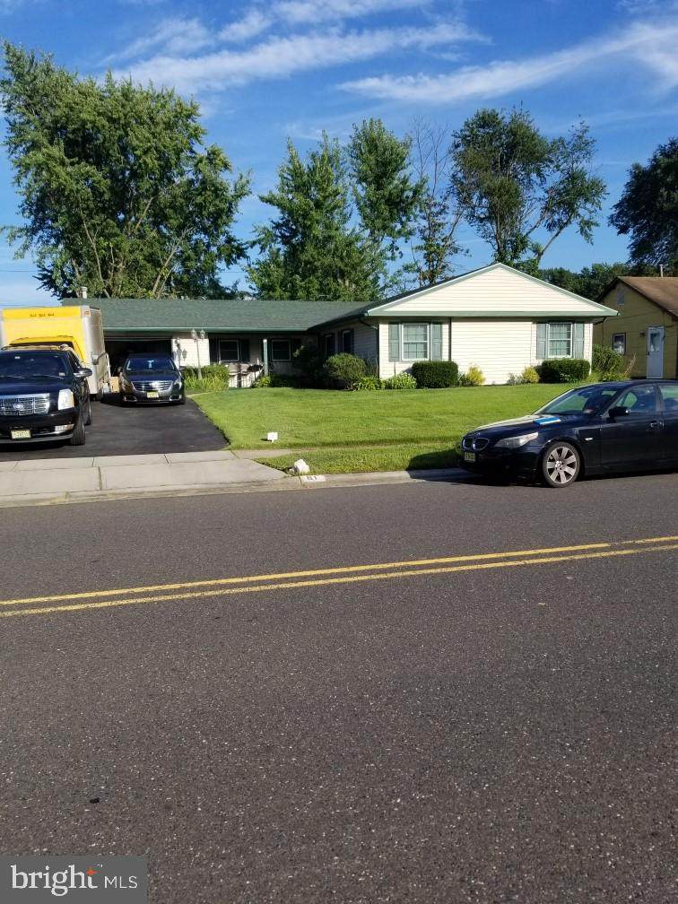 81 Evergreen Drive - Photo 1