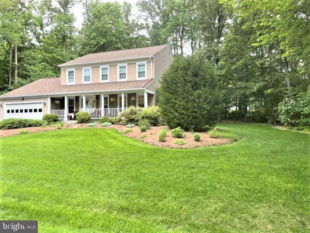 10424 Heritage Landing Road - Photo 1