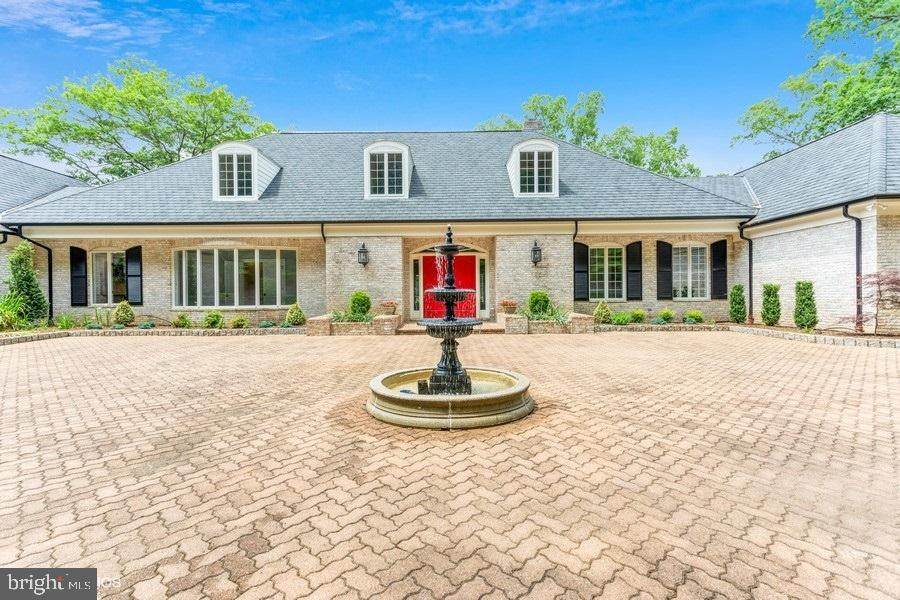 730 Zeuswyn Drive - Photo 1