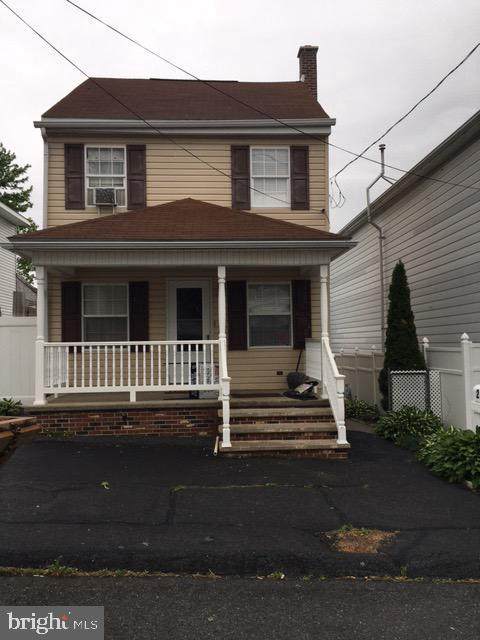 217 Center Street - Photo 1