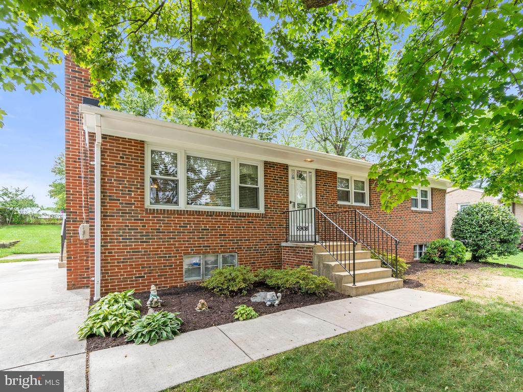 5908 Ridge View Drive - Photo 1