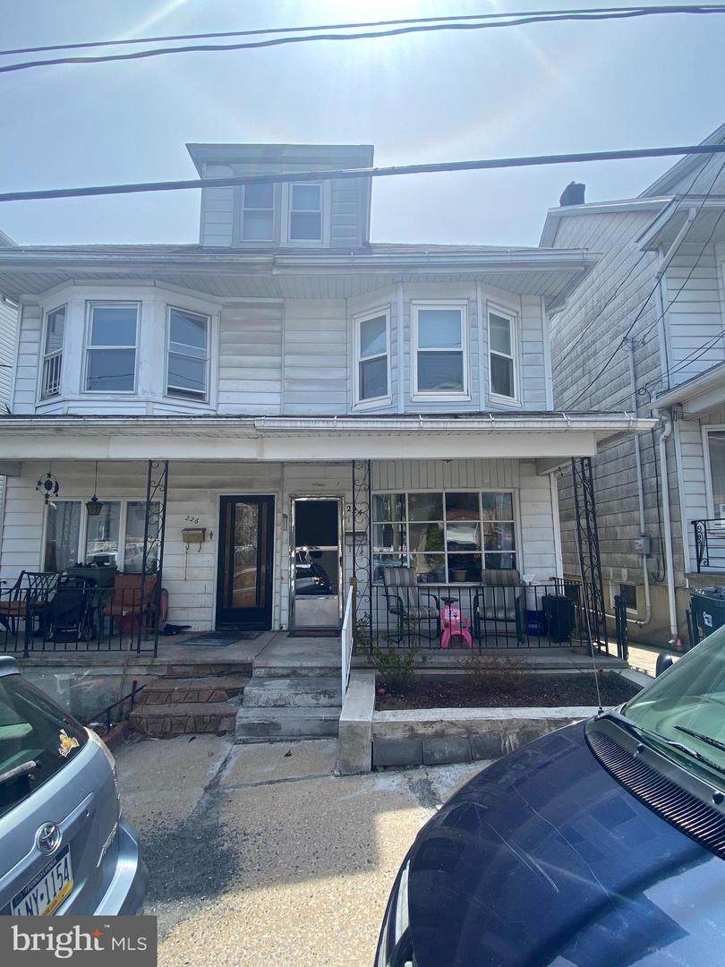 224 Schuylkill Avenue - Photo 1