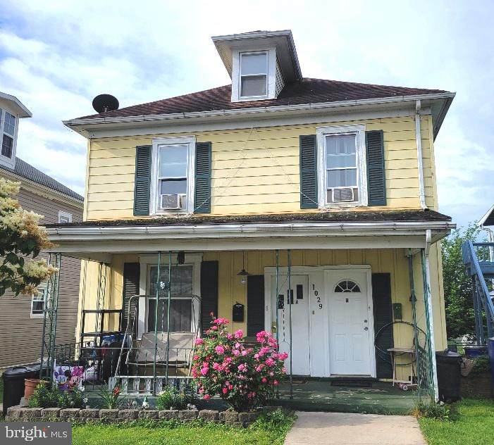1029 Main Avenue - Photo 1
