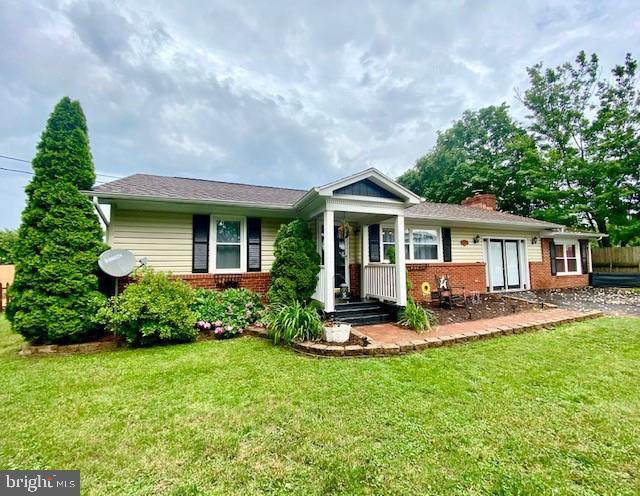 1043 Forrest Drive - Photo 1