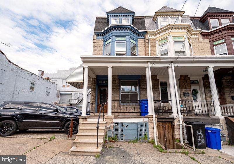 231 11TH Street - Photo 1