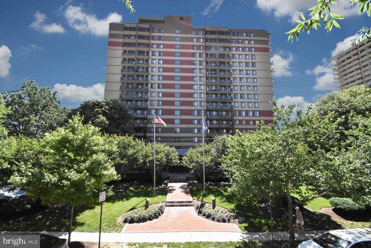 801 Pitt Street - Photo 1